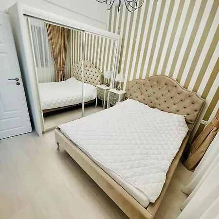 Sea Side Apartment *